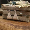 Bijoux d'oreilles style ethnique pour oreilles percées.