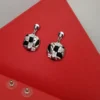 Boucles d'oreilles style géométrique moderne strass et email