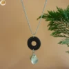 Collier chaine acier inoxydable pendentif donut bois et nacre naturelle