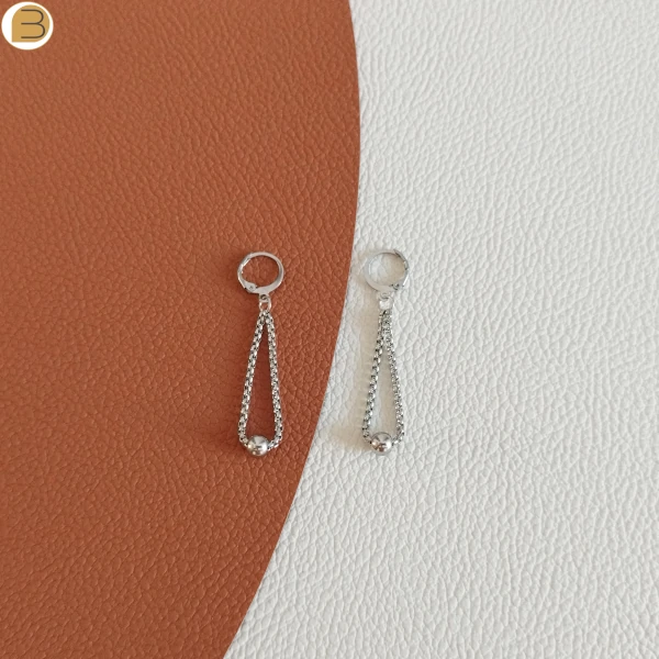 Boucles d'oreilles minimalistes pendantes en acier inoxydable une création Bijoutssimo