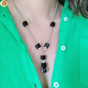 Collier acier femme avec perles de cristal noir