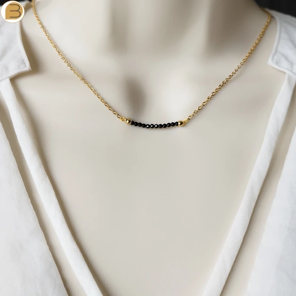 Collier acier inoxydable doré création exclusive perles naturelles à facettes sur chaîne fine